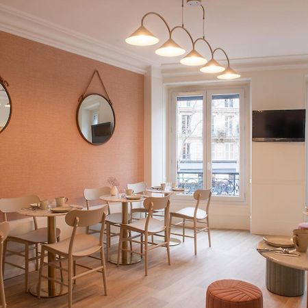 Hôtel Avama Prony Paris Exterior foto