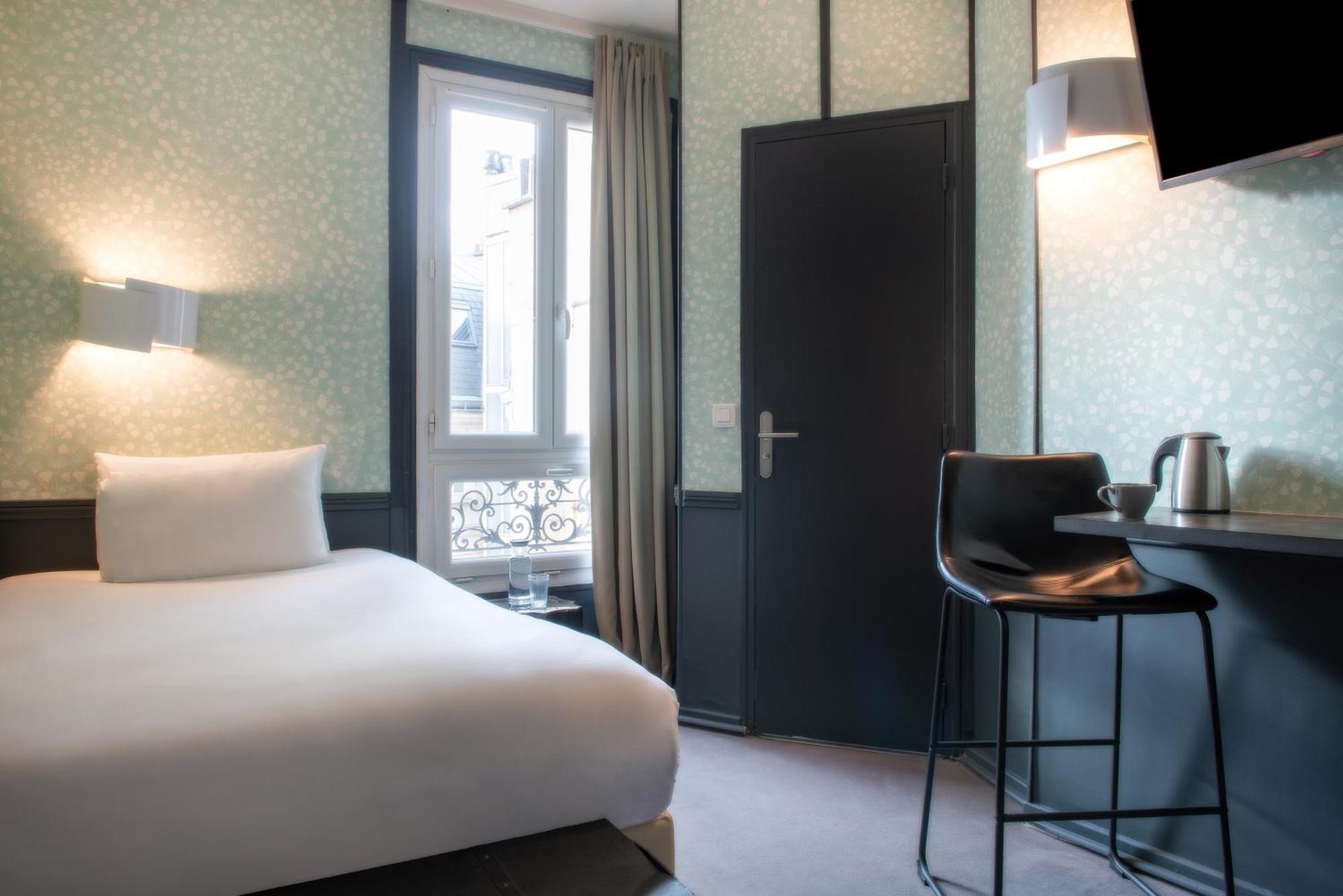 Hôtel Avama Prony Paris Quarto foto